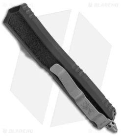 Microtech Makora Signature D/E OTF Automatic Knife Black (3.4" Apocalyptic) -Knife Shop Microtech Makora Signature DE OTF Auto Black Aluminum Apocalyptic BHQ 144025 jr side